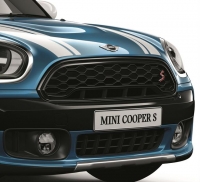 Черная решетка радиатора для MINI Countryman F60